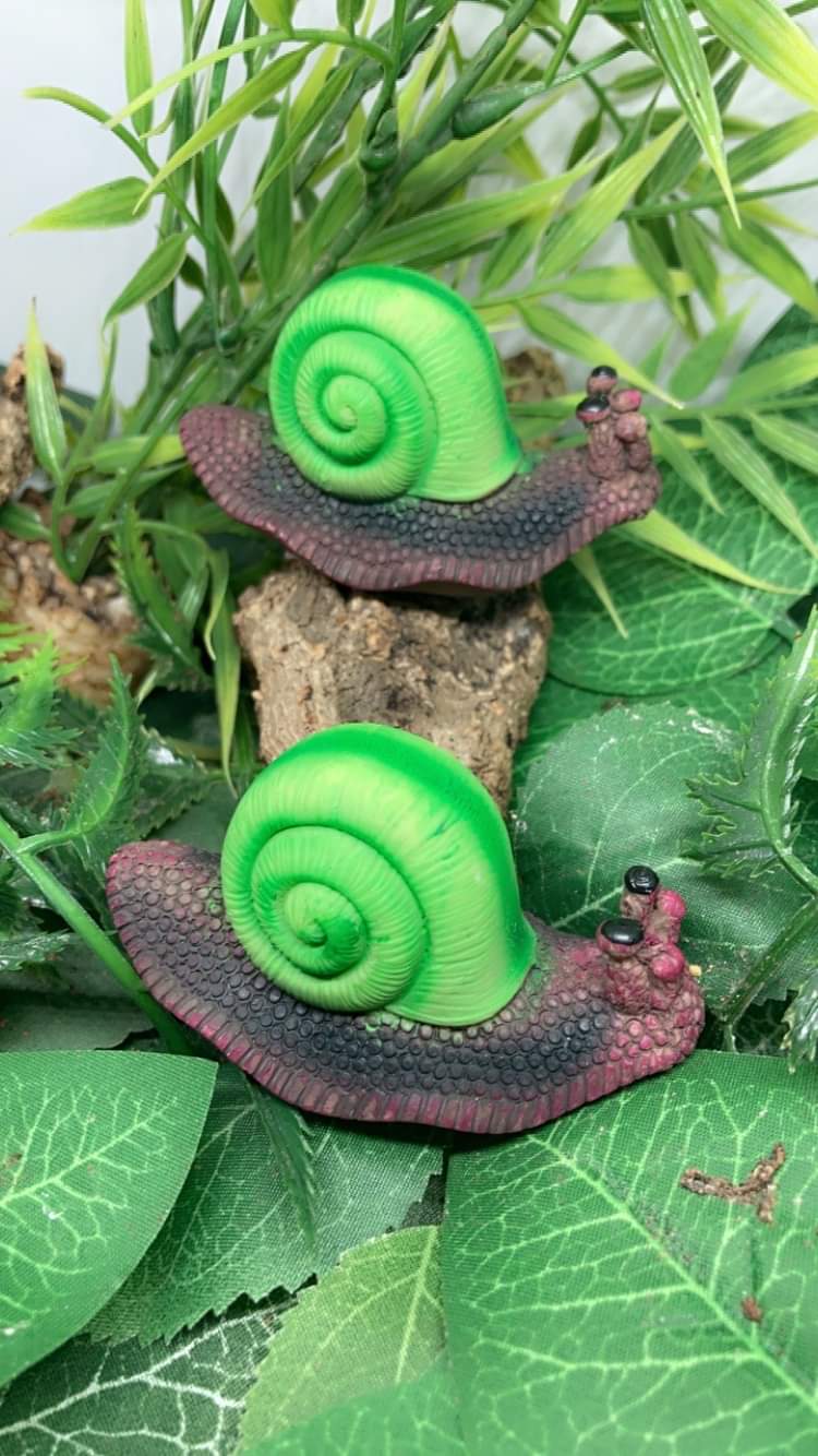 Figurines d’escargots